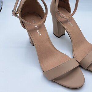Madden Girl Nude Beella Women's Ankle Strap Block Heel Sandal Sz 9.5 M